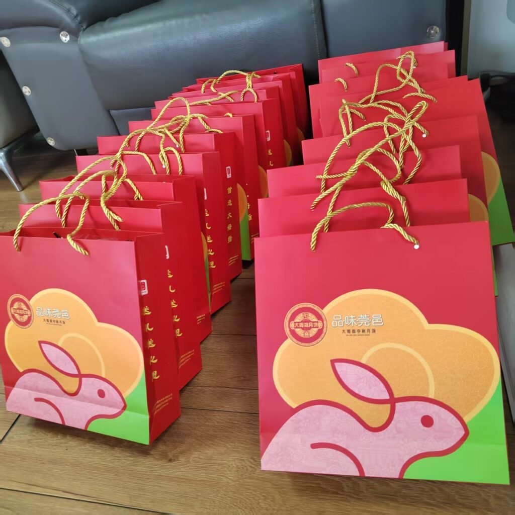 LanDazzle Celebrates National Day & Mid-Autumn Festival with Thoughtful Employee Gifts 1 Landazzle Mid autumn festival gfit