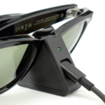 How Smart Glasses Are Charged？