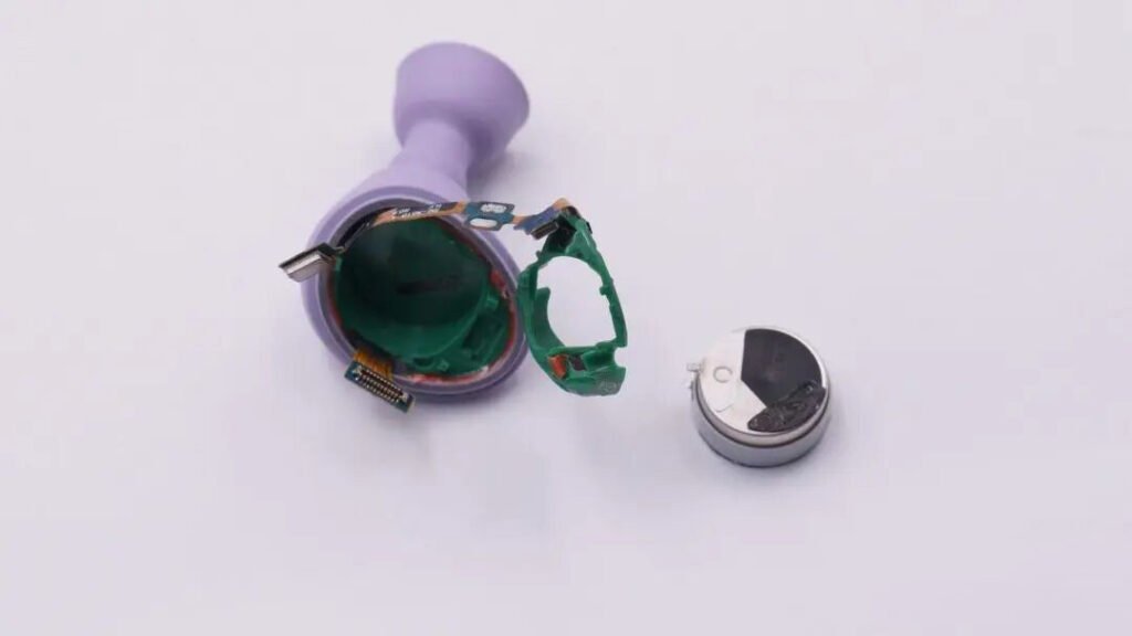 TWS Earbuds Battery Solutions: Beyond Coin Cell & Prismatic Pouch 1 coin cell battery for tws earbuds