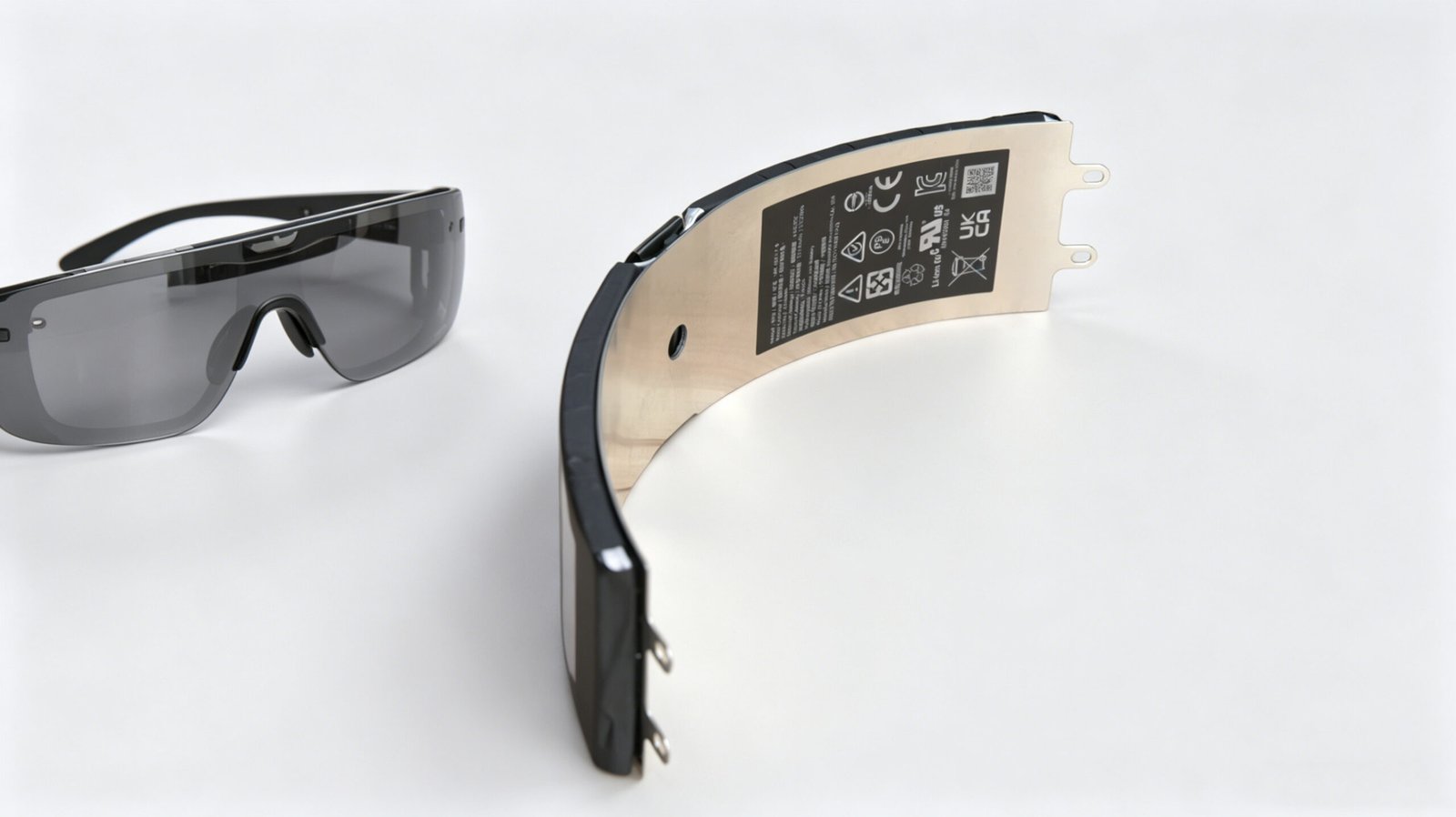 custom-shaped batteries for AR/VR