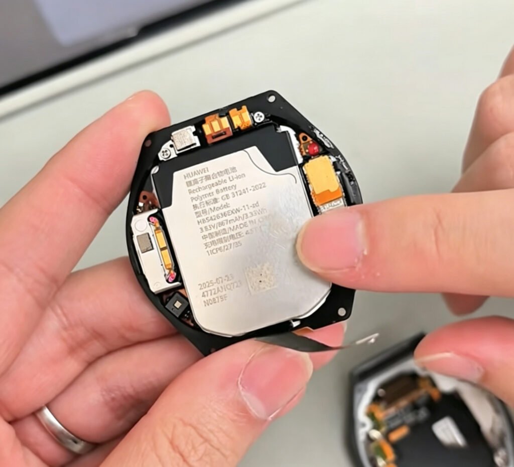 Silicon Carbon Battery for Smartwatches: Enable Longer Battery Life 1 silicon carbon battery for smartwatches