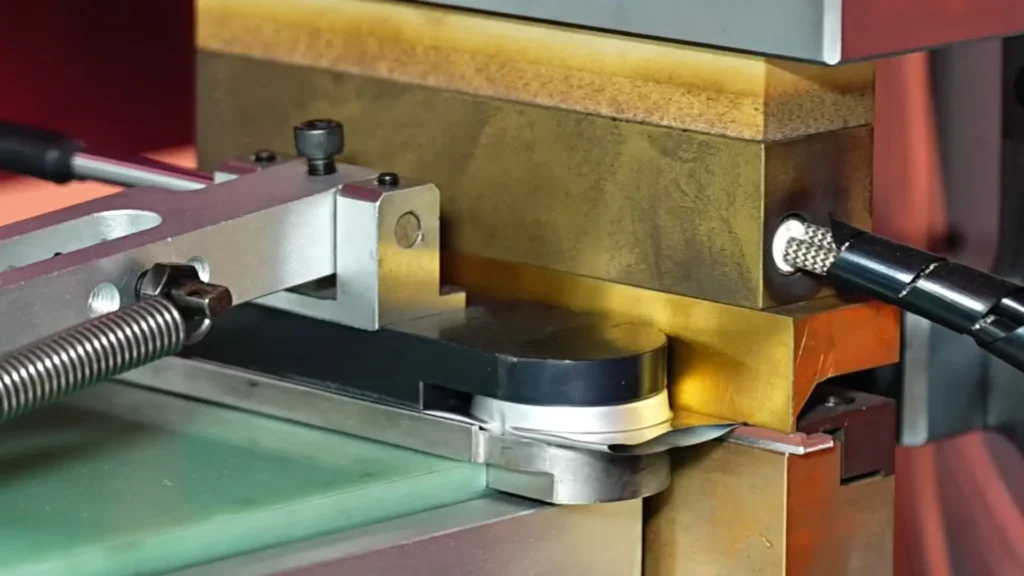 Inside Our Custom Battery Factory: Manufacturing Capabilities & Quality Control 7 sealing