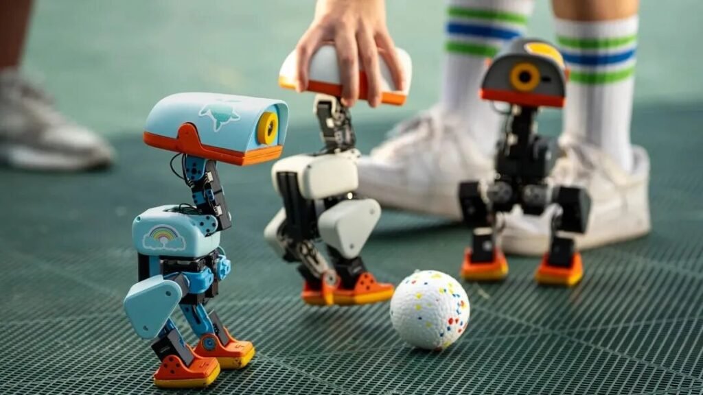 What a $399 Duck-Like Robot Reveals About the Future of Physical AI 2 microduck